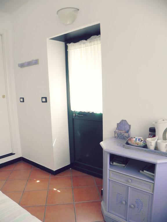 B&B I Glicini Vescina Exterior photo