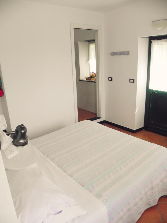 B&B I Glicini Vescina Exterior photo